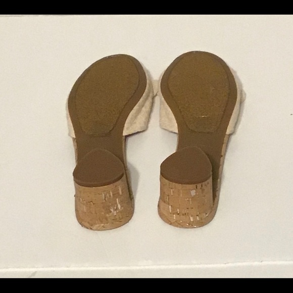 Crown & Ivy Women’s Slides - Picture 4 of 5